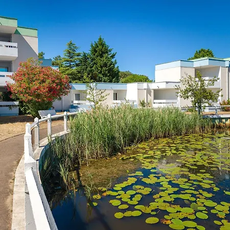 Holiday park Azureva Lacanau