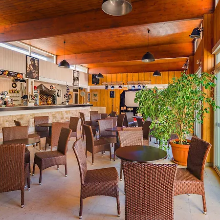 Azureva Club 3* Lacanau